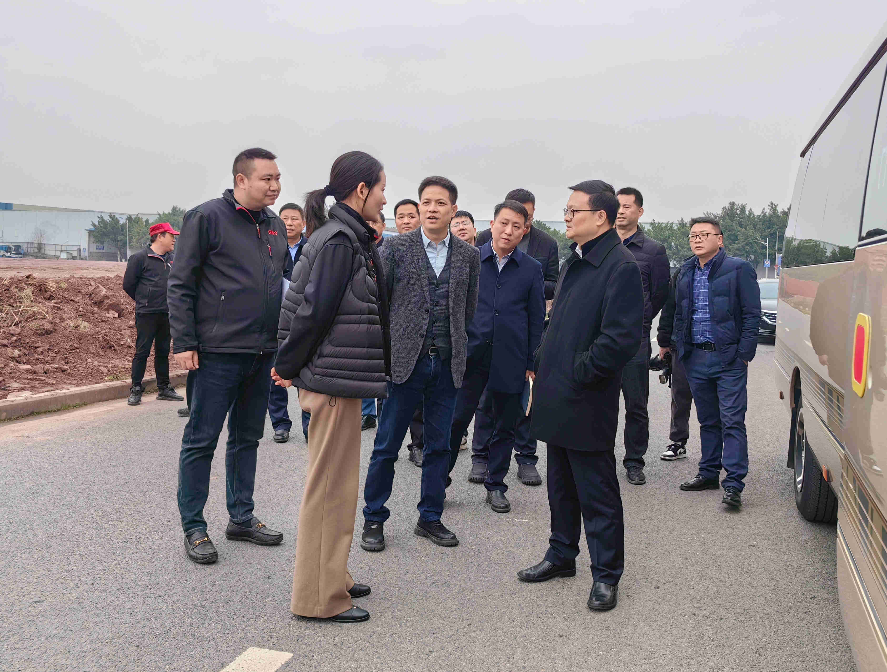 重慶市委副書(shū)記、市長(zhǎng)胡衡華蒞臨潤(rùn)通調(diào)研指導(dǎo)